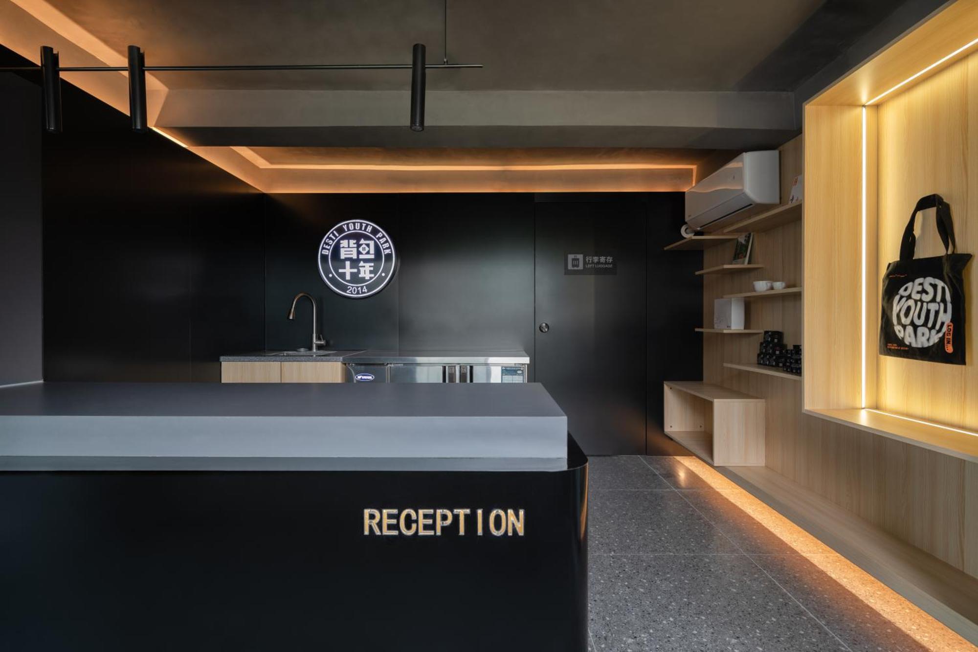 Chengdu Desti Youth Park Hostel Taikooli Екстериор снимка