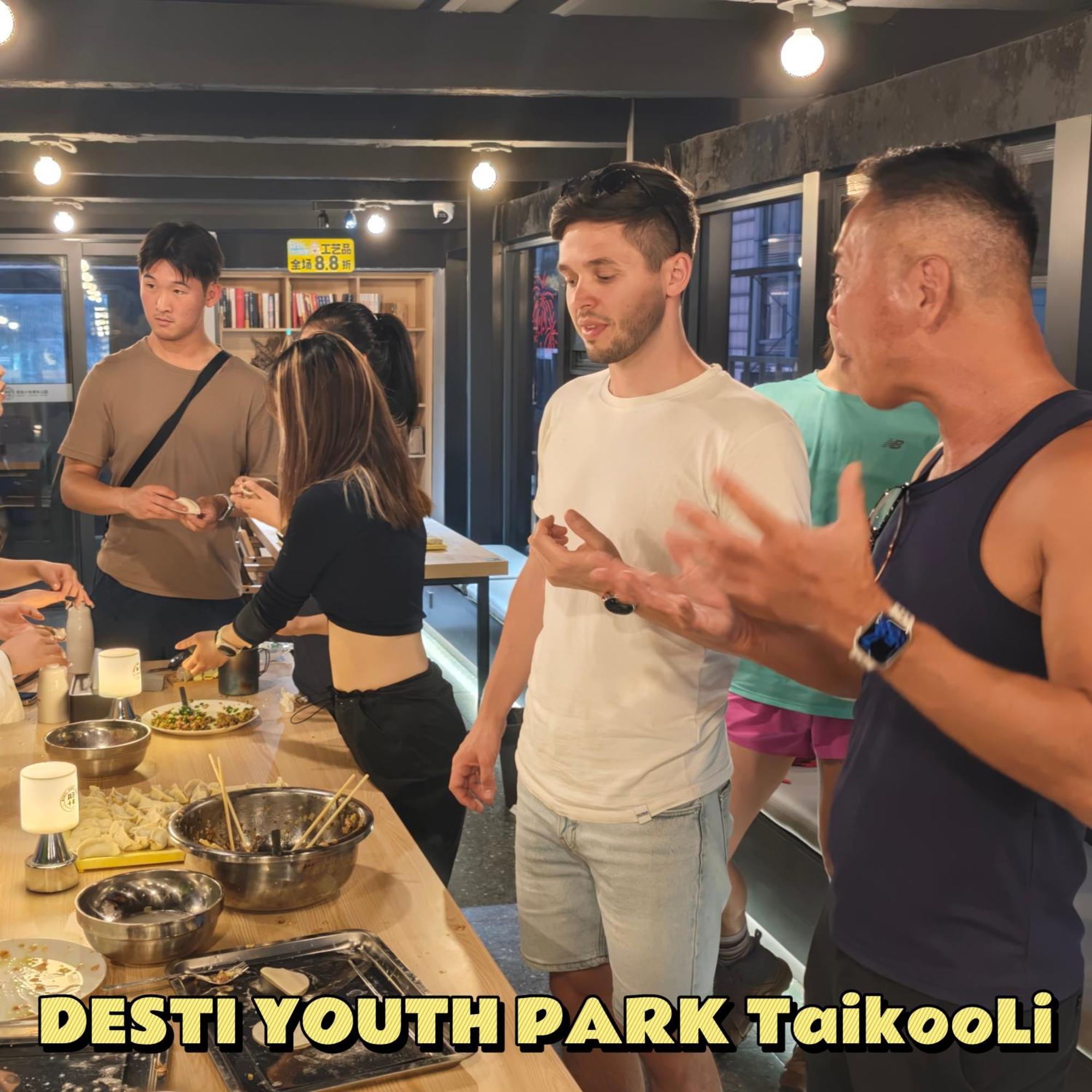 Chengdu Desti Youth Park Hostel Taikooli Екстериор снимка